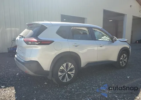 2021 Nissan Rogue Sv z USA, uszkodzony, nr VIN 5N1AT3BB3MC691987